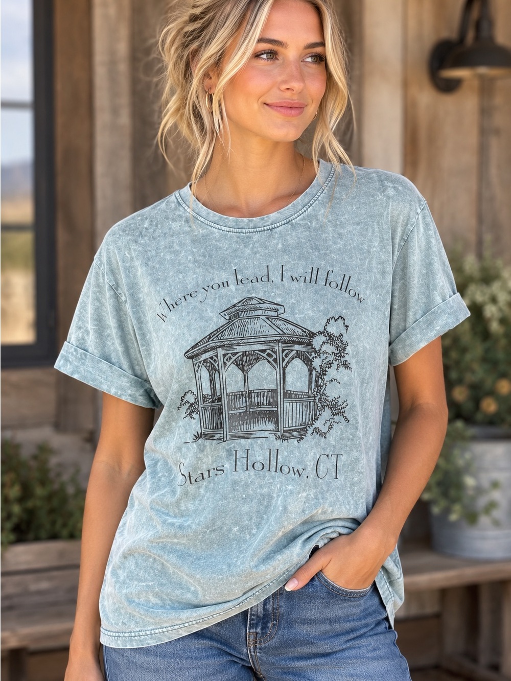 Gilmore Girls Stars Hollow Graphic Tee Day Break XL Blue Acid Wash Cuffed Fall